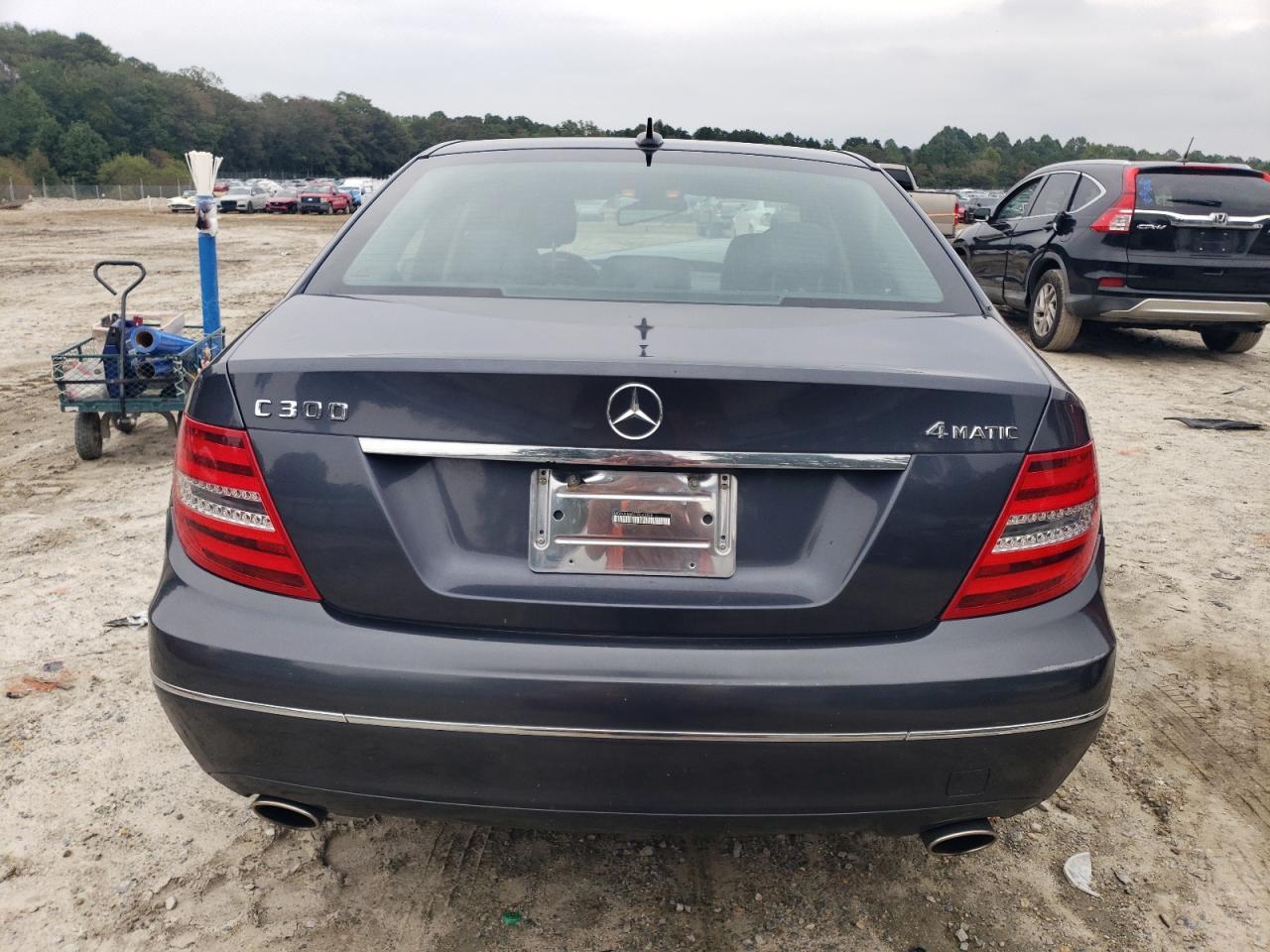 2013 Mercedes-Benz C 300 4Matic - Фото 6