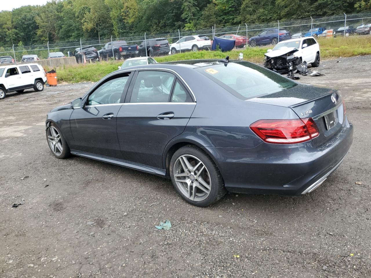 2016 Mercedes-Benz E 350 4Matic - Фото 2