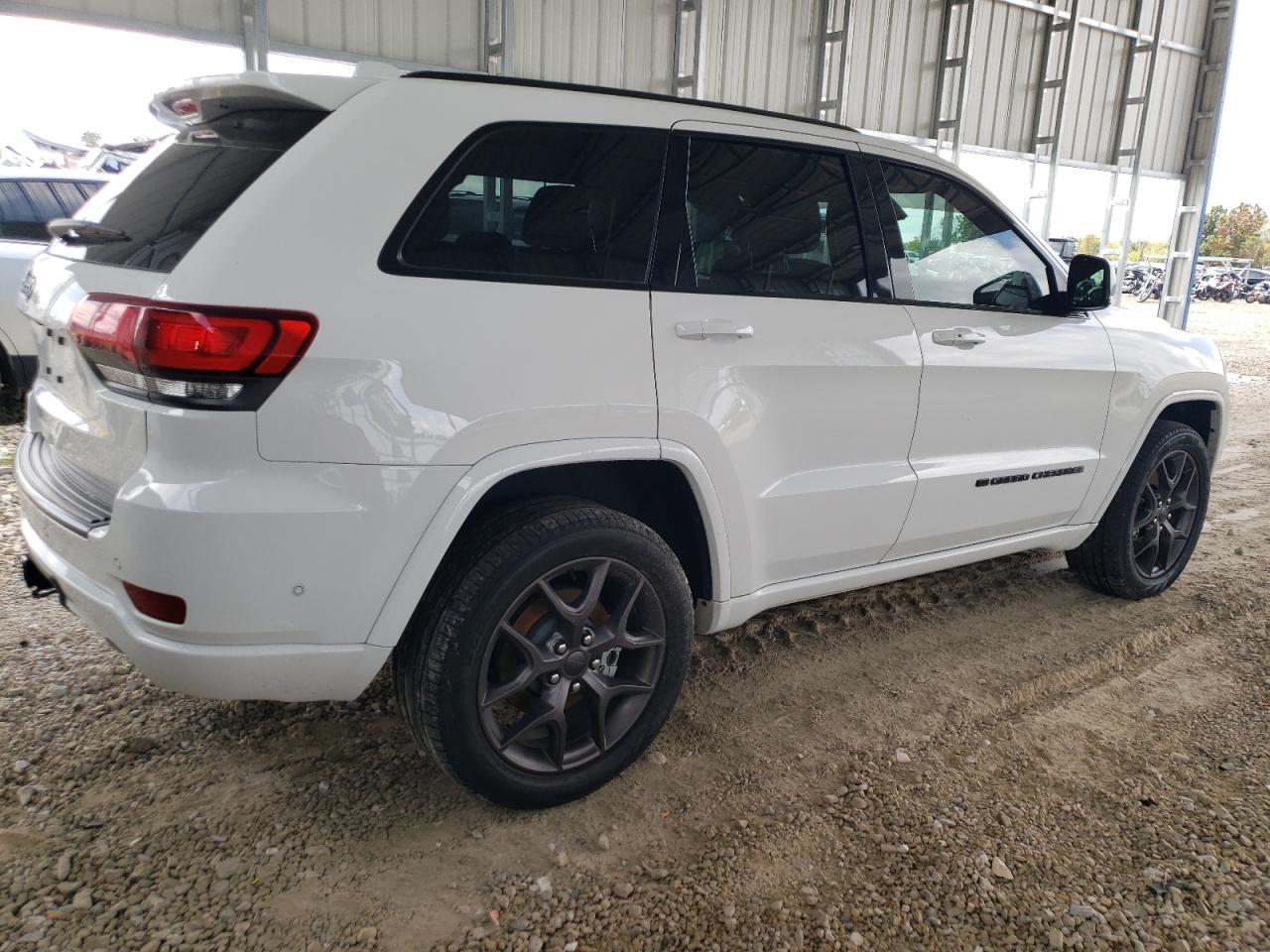 2021 Jeep Grand Cherokee Limited - Фото 3