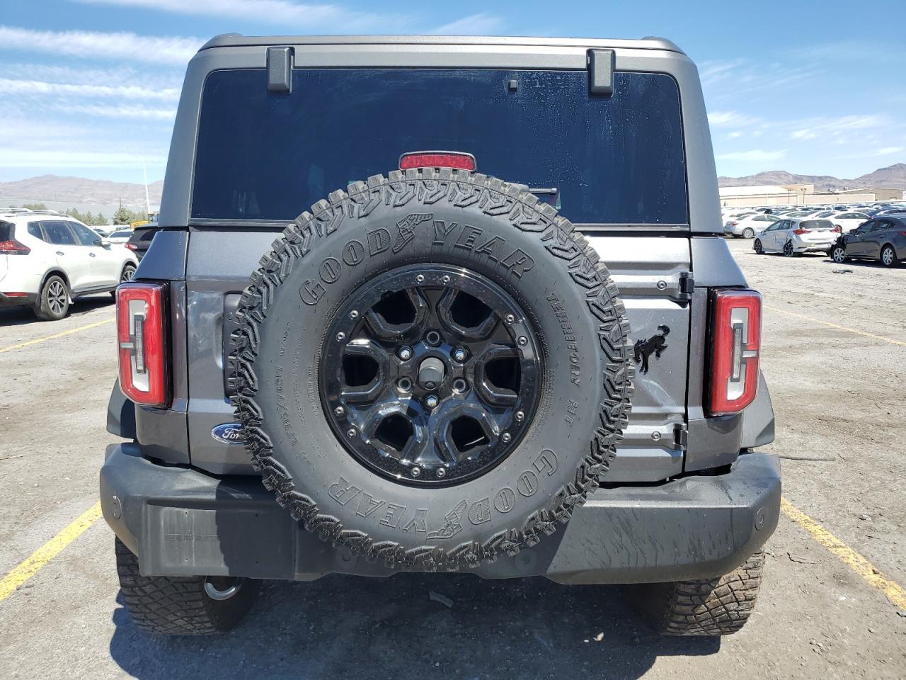 2022 Ford Bronco Base - Фото 6