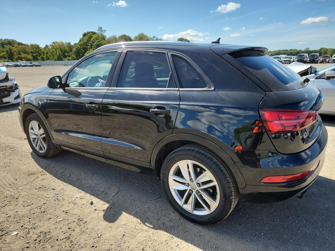 2017 Audi Q3 Premium - Фото 2