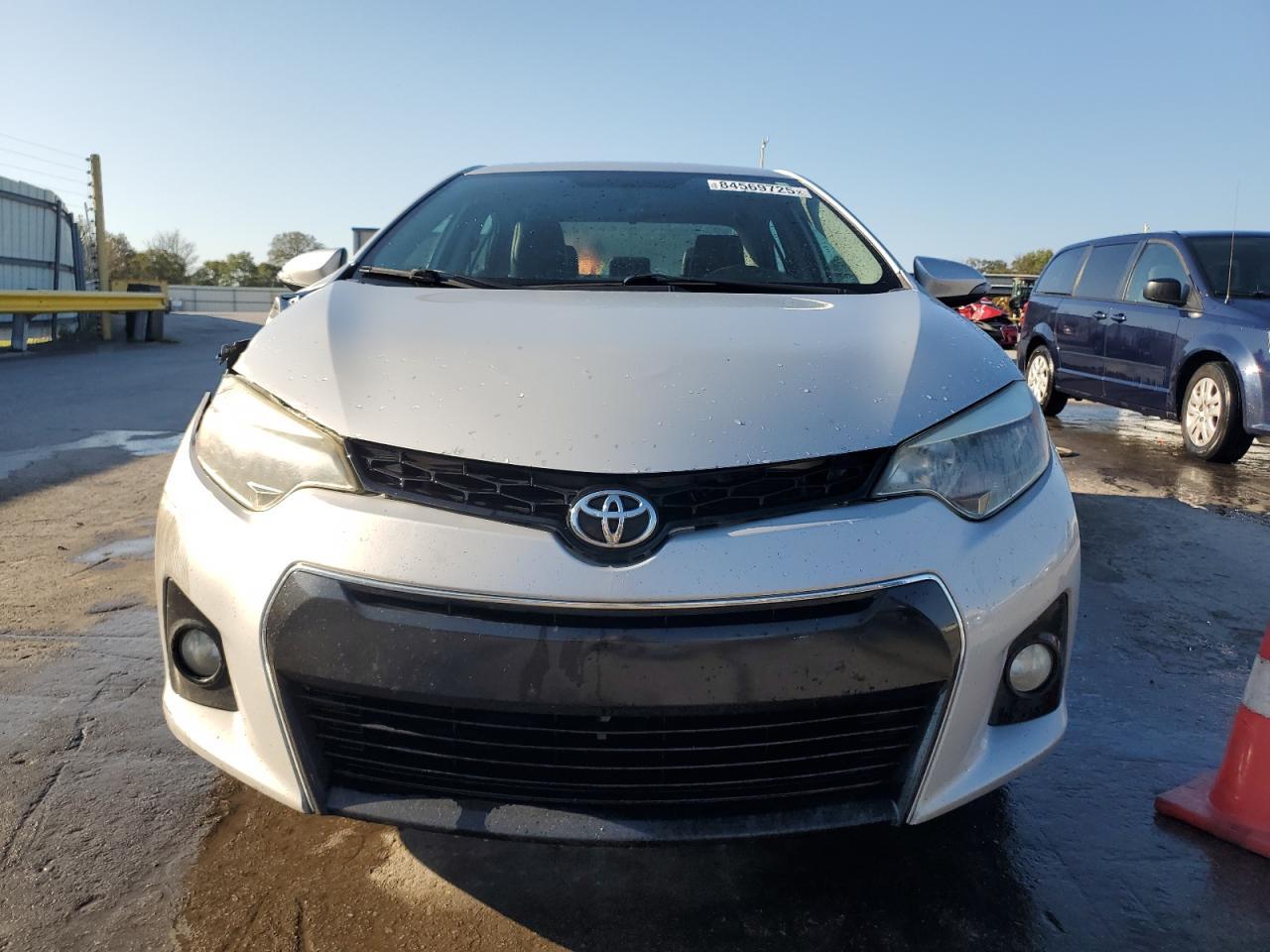 2015 Toyota Corolla L - Image 5