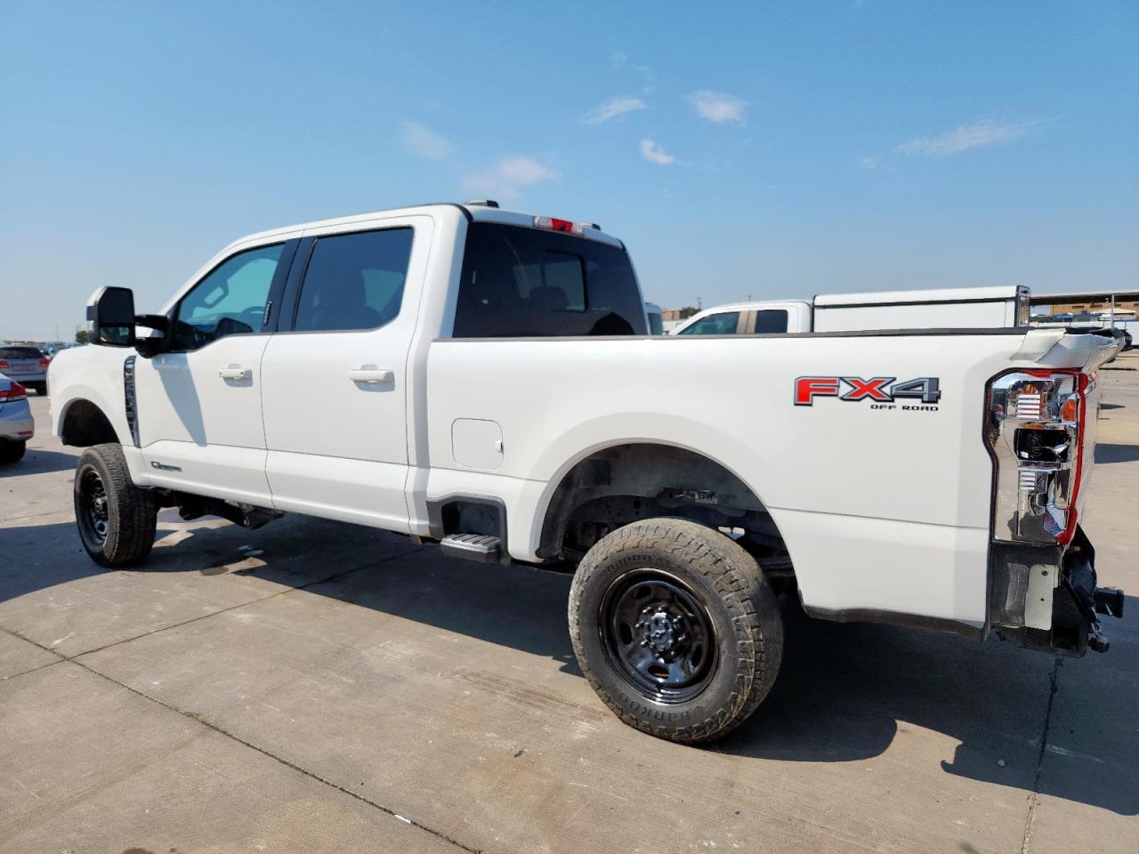 2023 Ford F250 Super Duty - Image 2