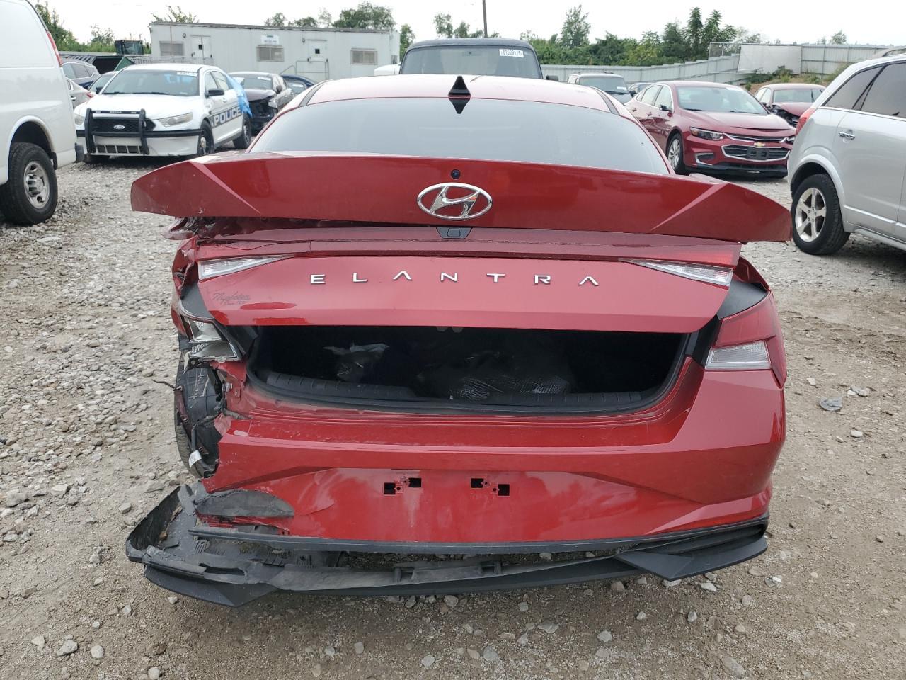 2023 Hyundai Elantra Sel - Фото 6