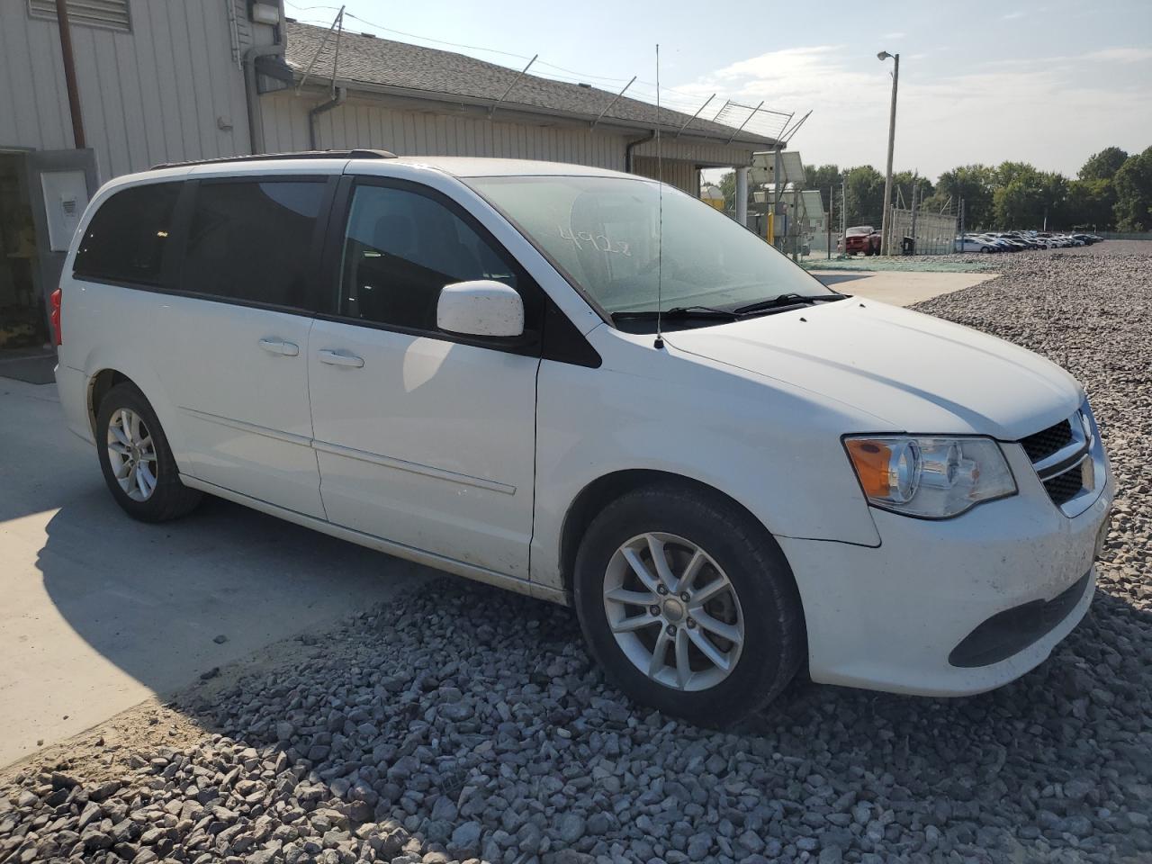 2016 Dodge Grand Caravan Sxt - Фото 4