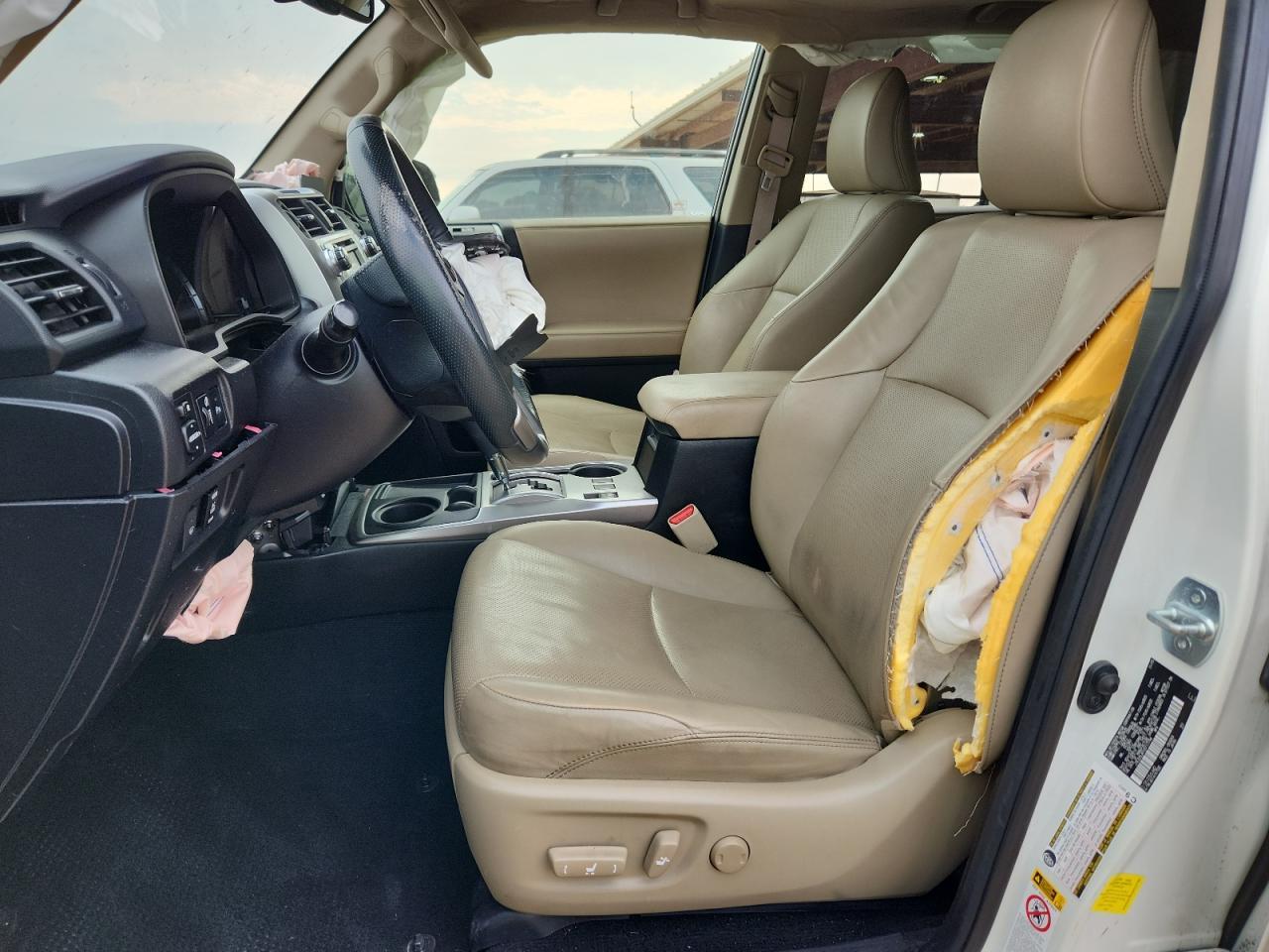 2016 Toyota 4Runner Sr5 - Image 7