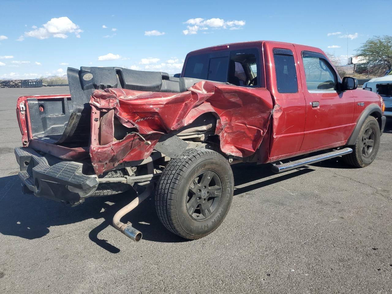 2004 Ford Ranger Super Cab - Image 3