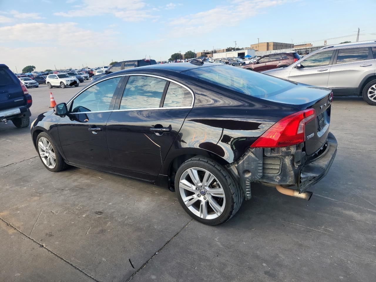 2011 Volvo S60 T6 - Image 2
