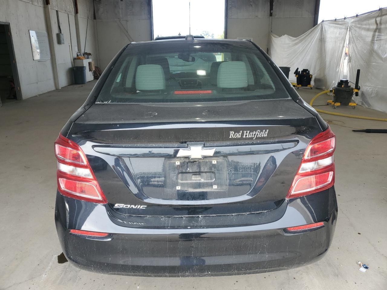 2017 Chevrolet Sonic Ls - Фото 6