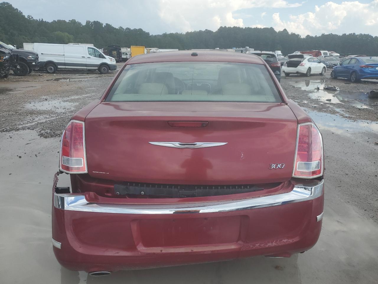 2013 Chrysler 300 - Image 6