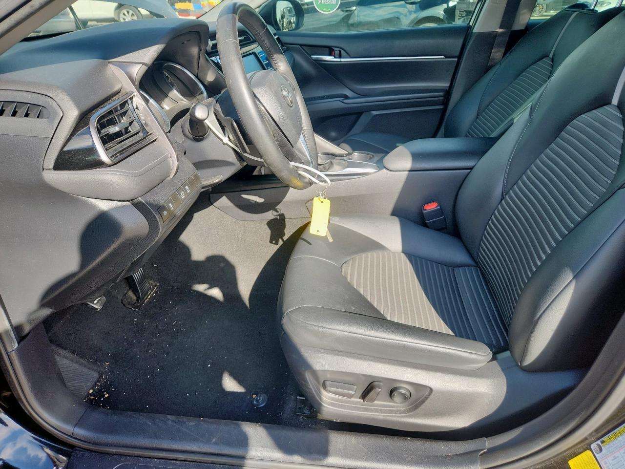 2020 Toyota Camry Se - Фото 7