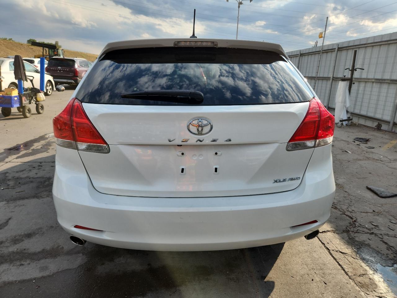 2012 Toyota Venza Le - Фото 6