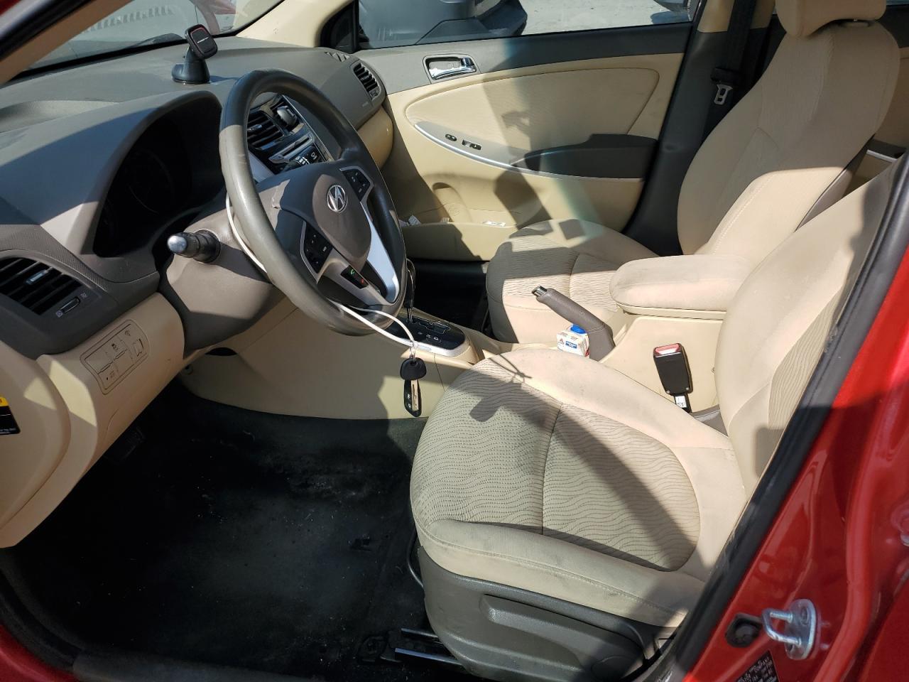 2013 Hyundai Accent Gls - Фото 7