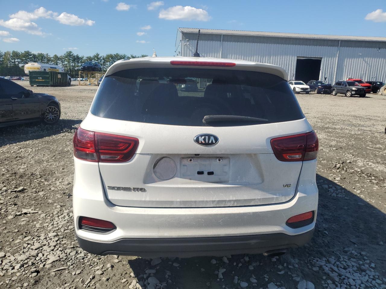 2019 Kia Sorento Lx - Image 6