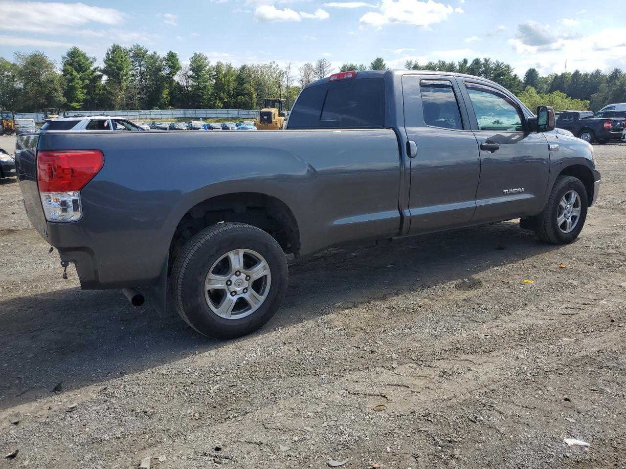 2011 Toyota Tundra Double Cab Sr5 - Фото 3