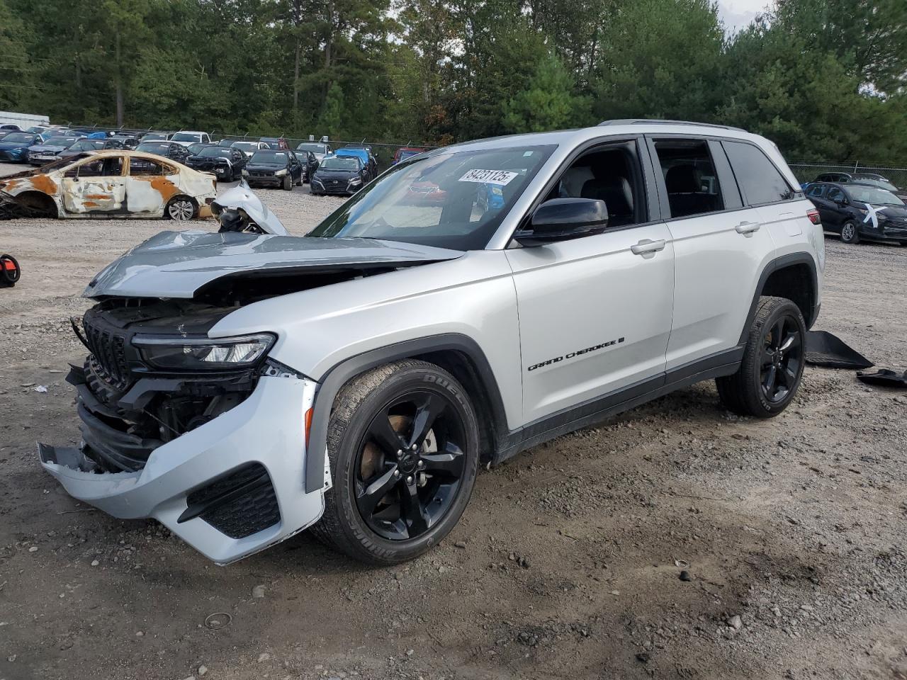 2023 Jeep Grand Cherokee Laredo