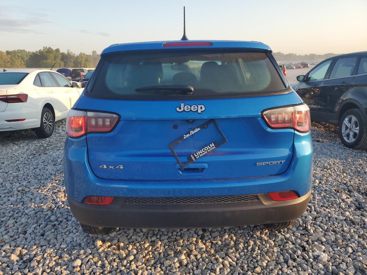 2019 Jeep Compass Sport - Фото 6