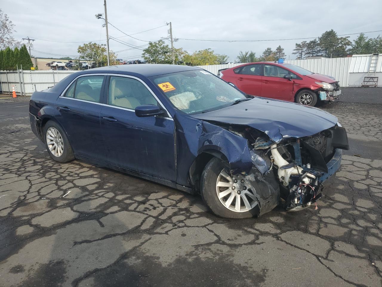 2013 Chrysler 300 - Фото 4