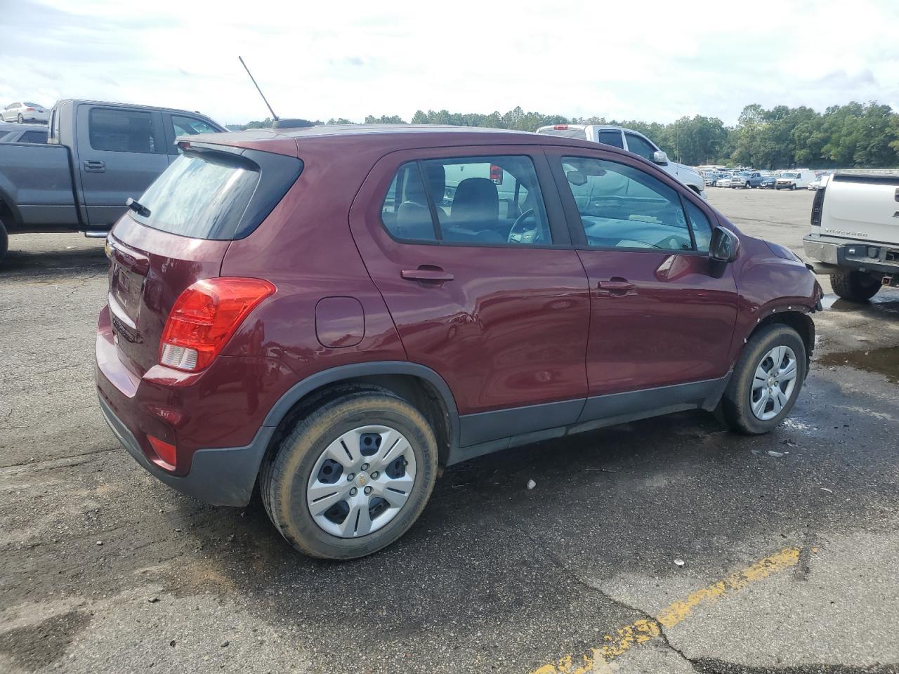 2017 Chevrolet Trax Ls - Image 3