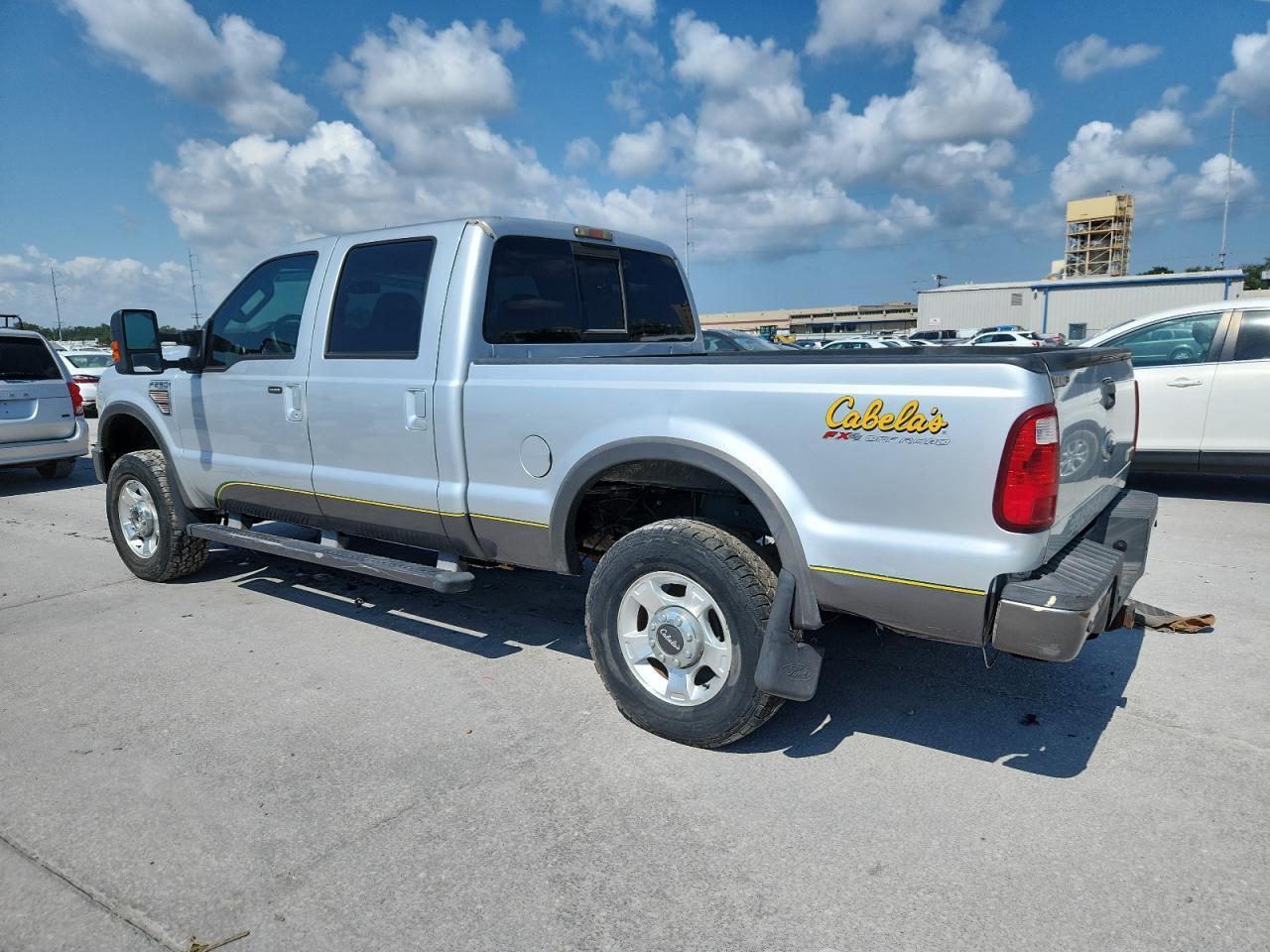 2010 Ford F250 Super Duty - Image 2