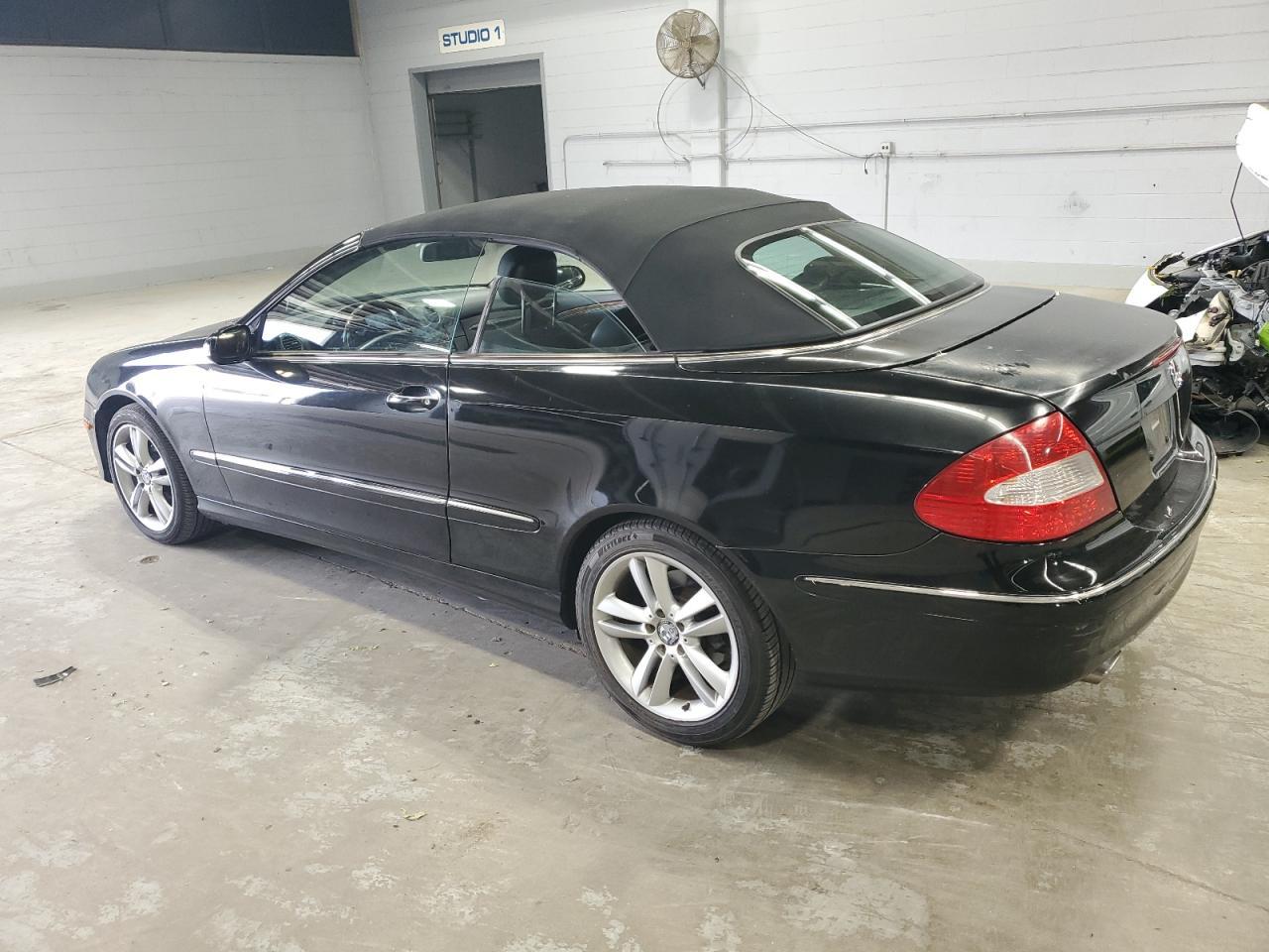 2009 Mercedes-Benz Clk 350 - Image 2