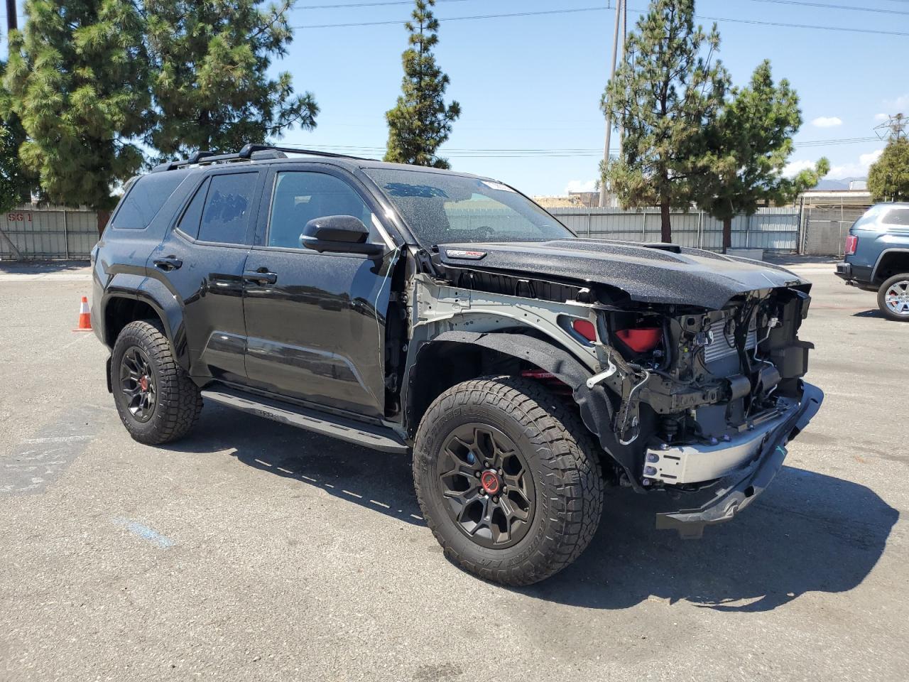 2025 Toyota 4Runner Limited - Image 4