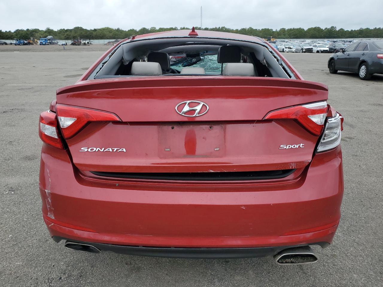 2017 Hyundai Sonata Sport - Image 6