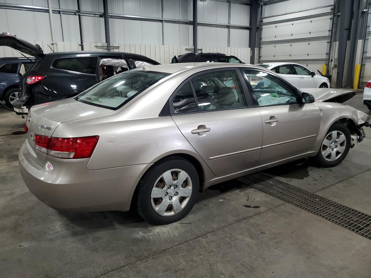 2008 Hyundai Sonata - Image 3