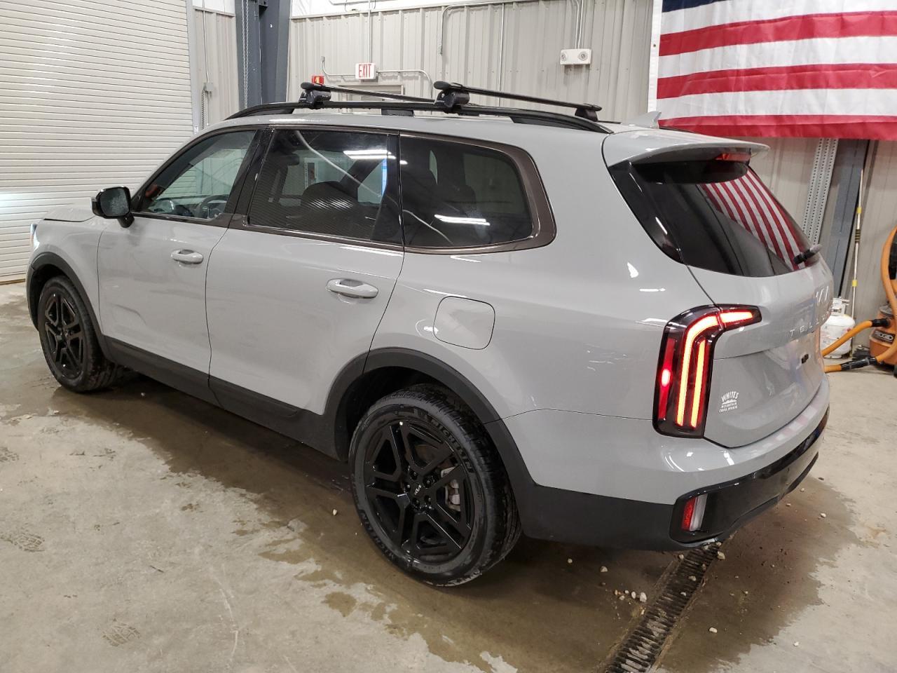 2024 Kia Telluride Sx - Image 2