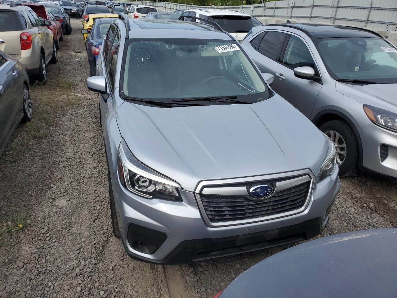 2019 Subaru Forester Premium - Фото 5