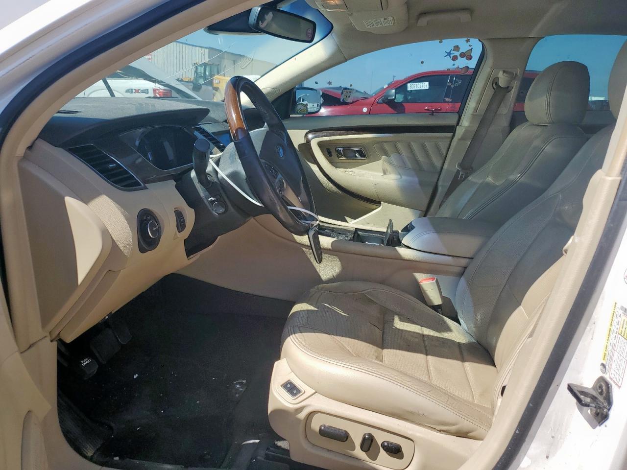 2017 Ford Taurus Limited - Image 7