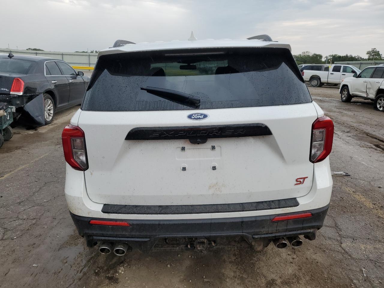 2022 Ford Explorer St - Image 6