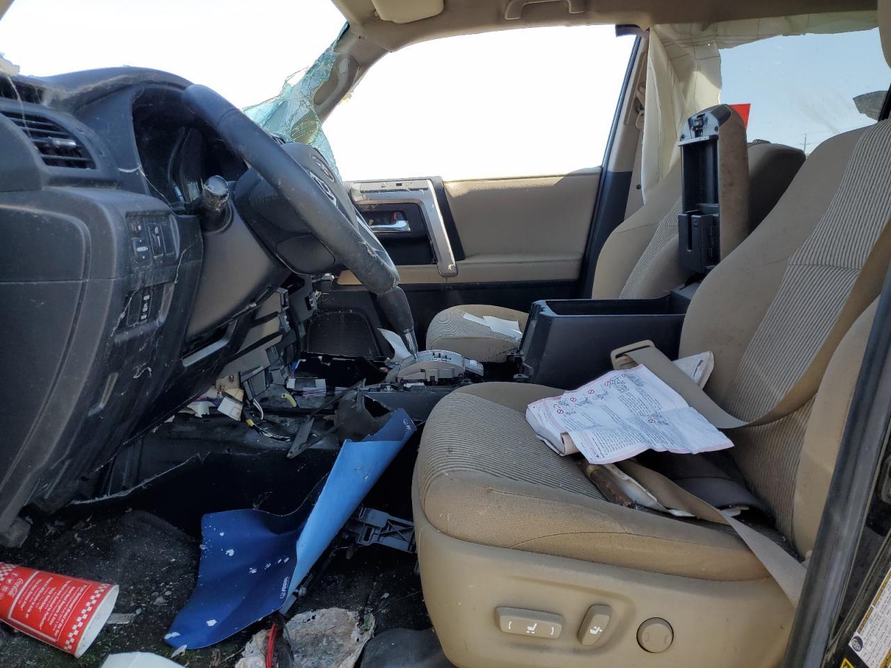 2016 Toyota 4Runner Sr5/Sr5 Premium - Image 7