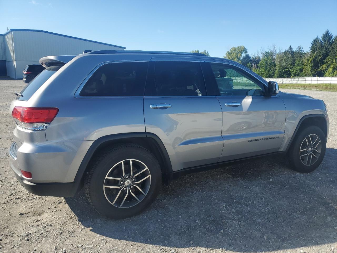 2018 Jeep Grand Cherokee Limited - Image 3