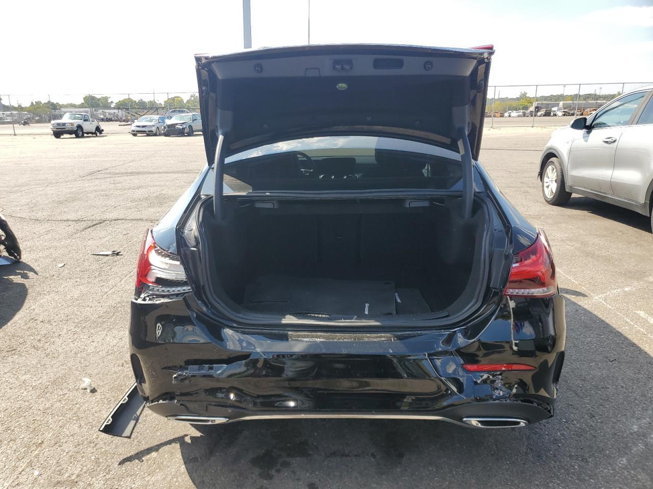 2022 Mercedes-Benz A 220 4Matic - Фото 6