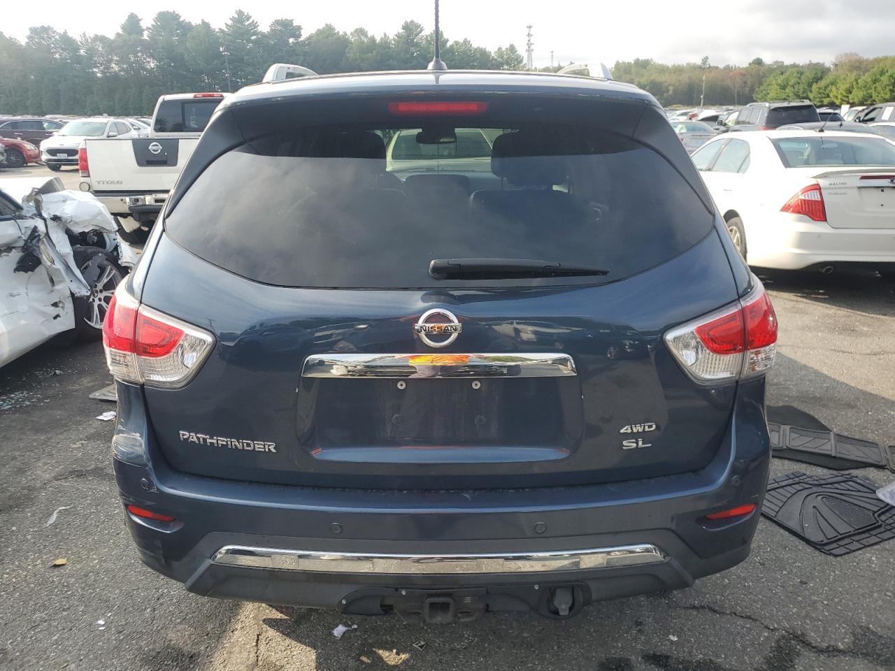 2014 Nissan Pathfinder S - Фото 6