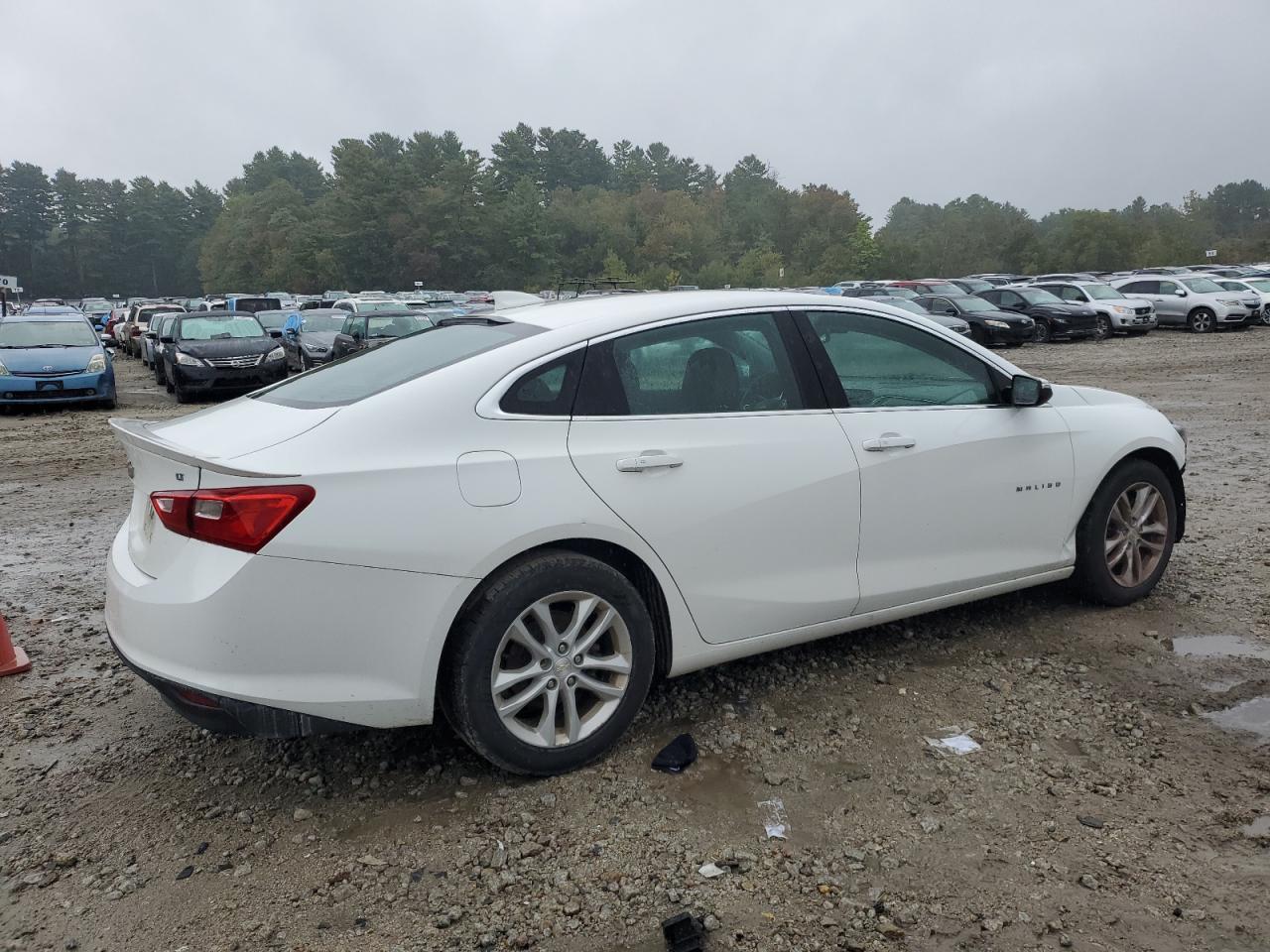 2016 Chevrolet Malibu Lt - Image 3