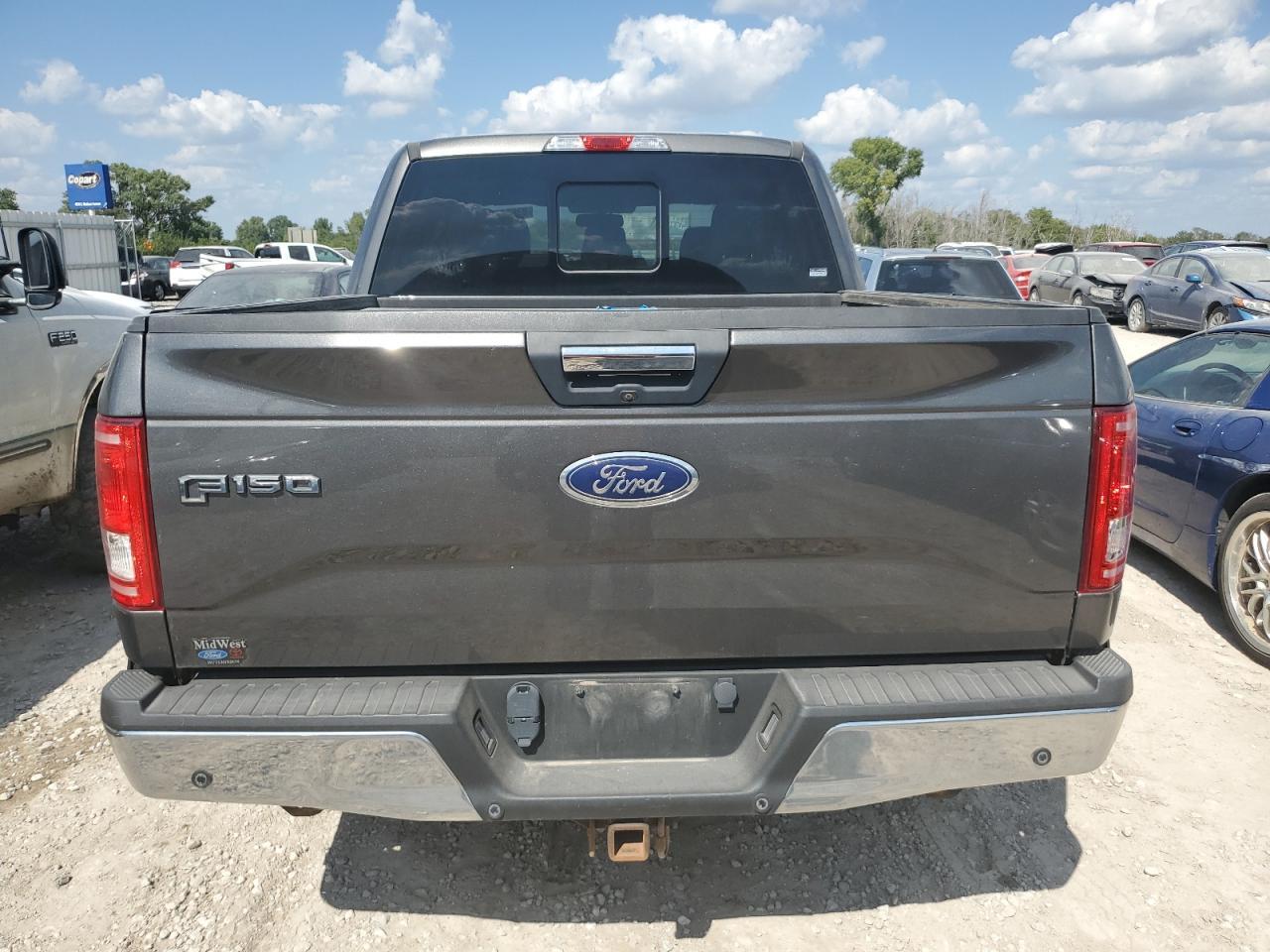 2015 Ford F150 Supercrew - Image 6