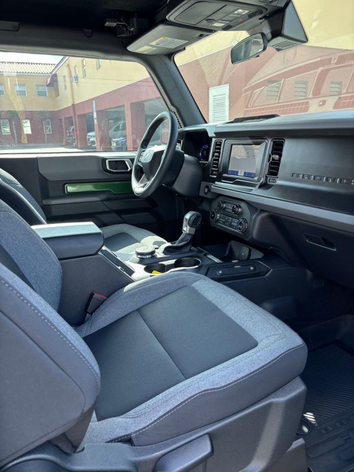 2023 Ford Bronco Base - Фото 5