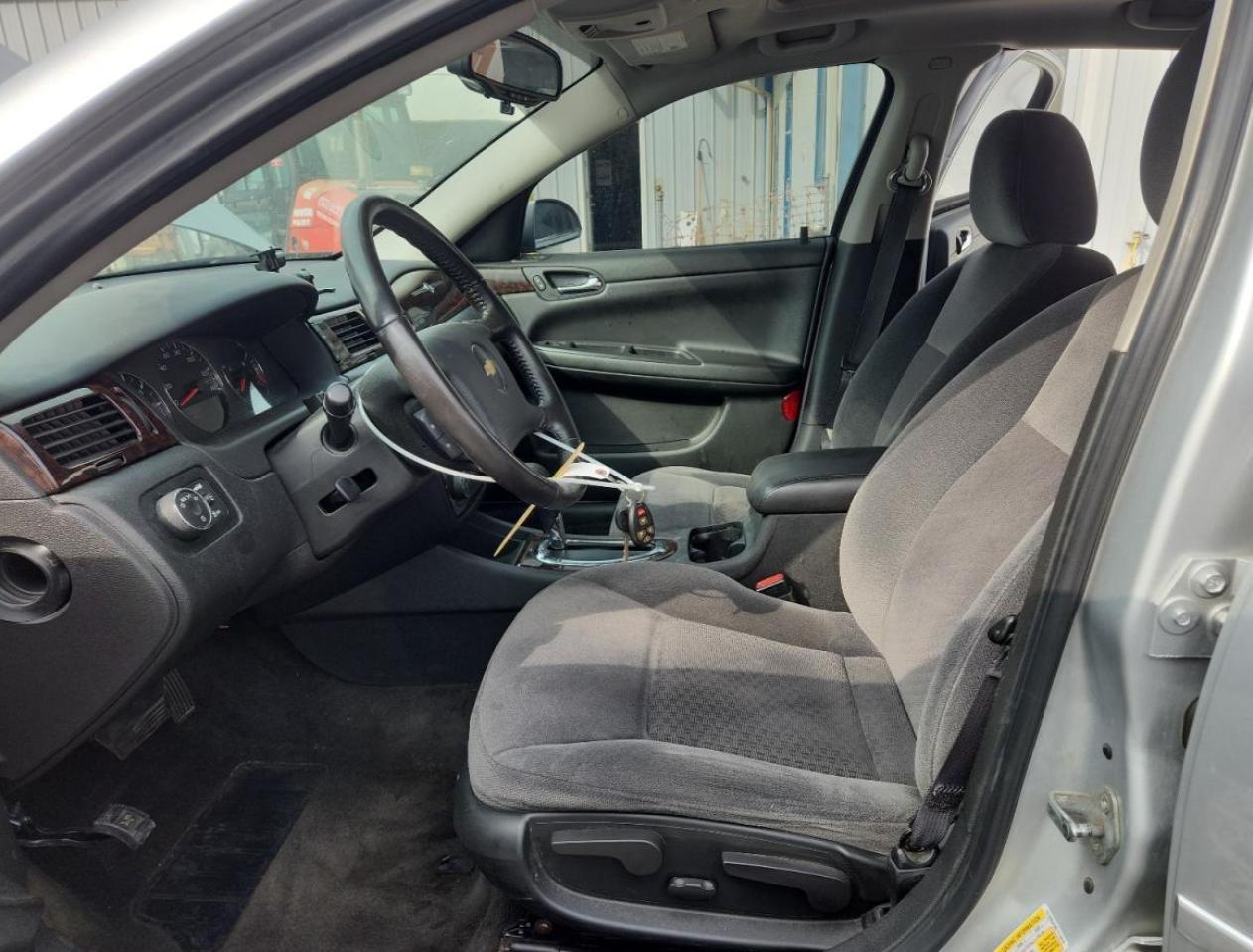 2012 Chevrolet Impala Lt - Image 7