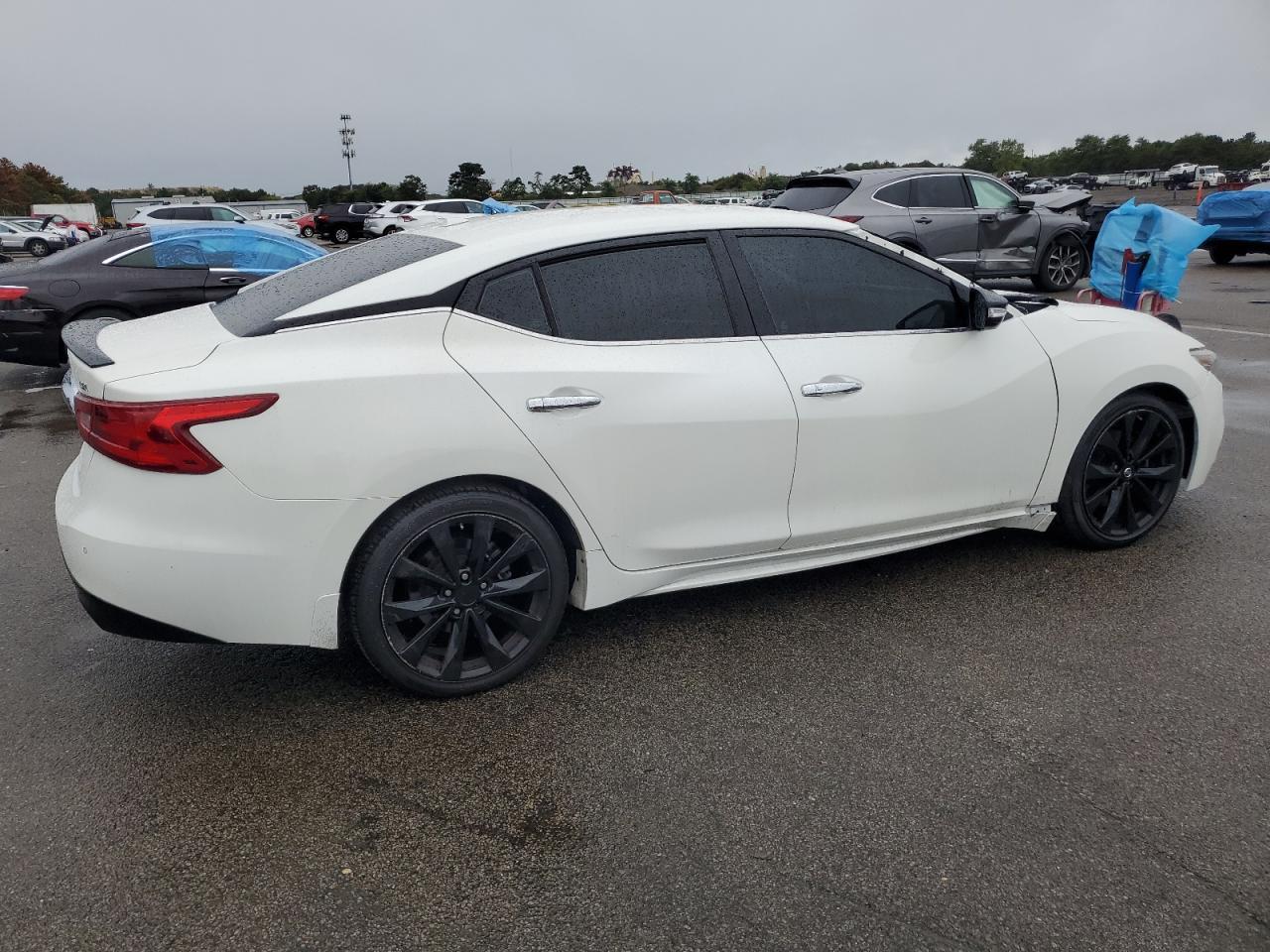2017 Nissan Maxima 3.5S - Фото 3