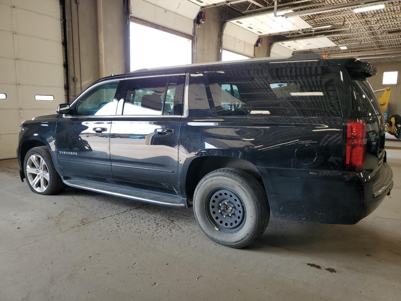 2018 Chevrolet Suburban K1500 Premier - Image 2