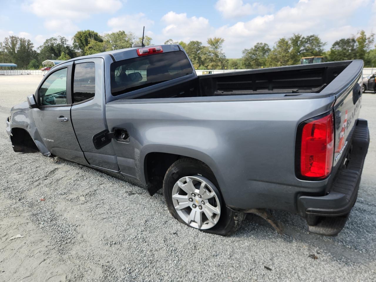 2022 Chevrolet Colorado Lt - Фото 2