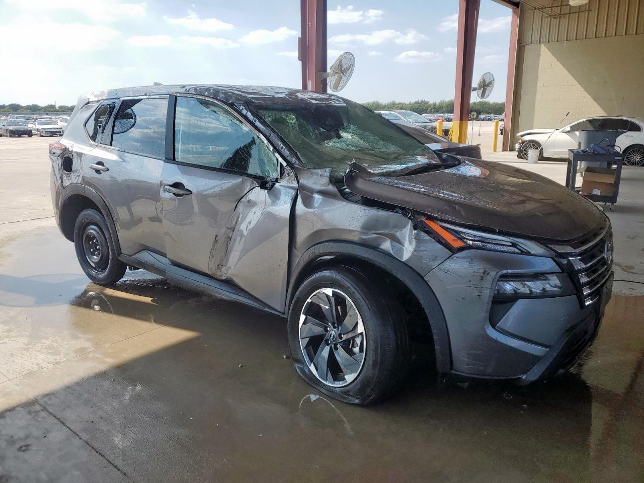 2025 Nissan Rogue Sv - Фото 4