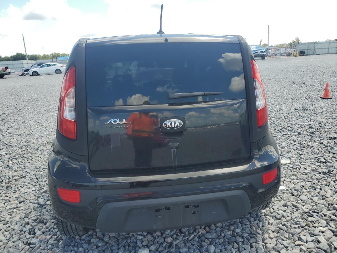 2013 Kia Soul + - Image 6