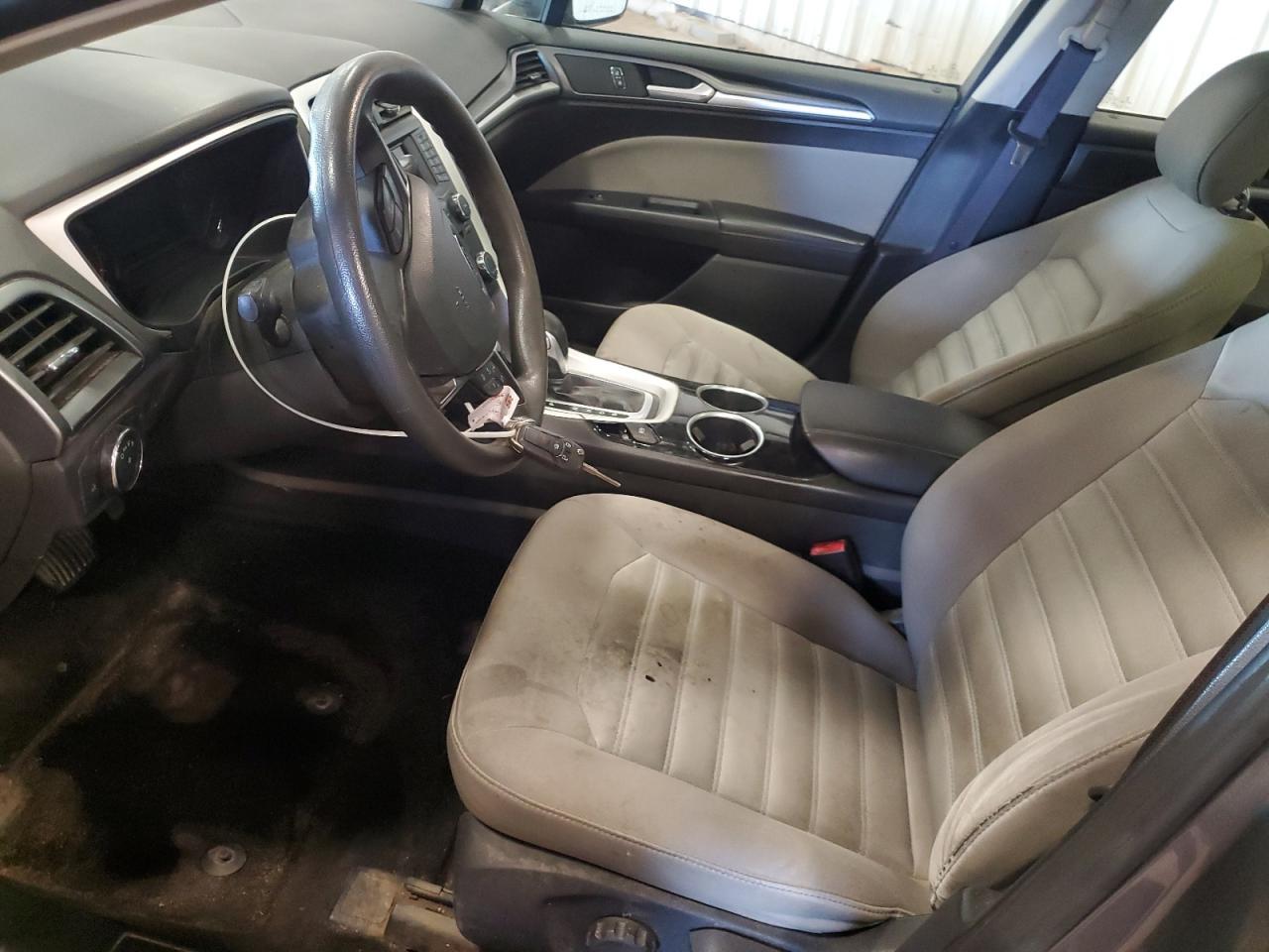 2013 Ford Fusion S - Image 7