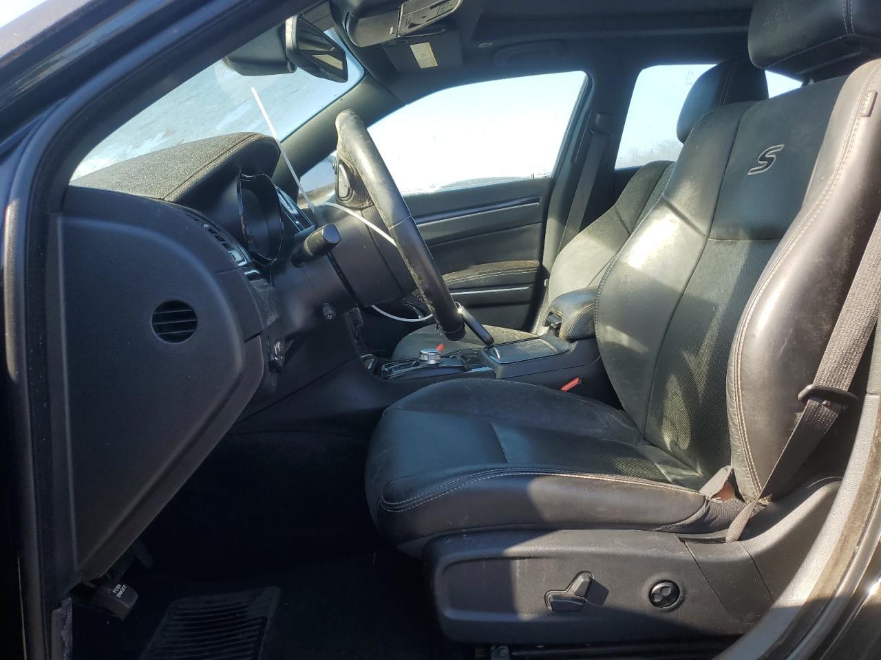 2018 Chrysler 300 S - Фото 7