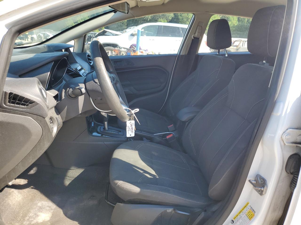 2019 Ford Fiesta Se - Фото 7