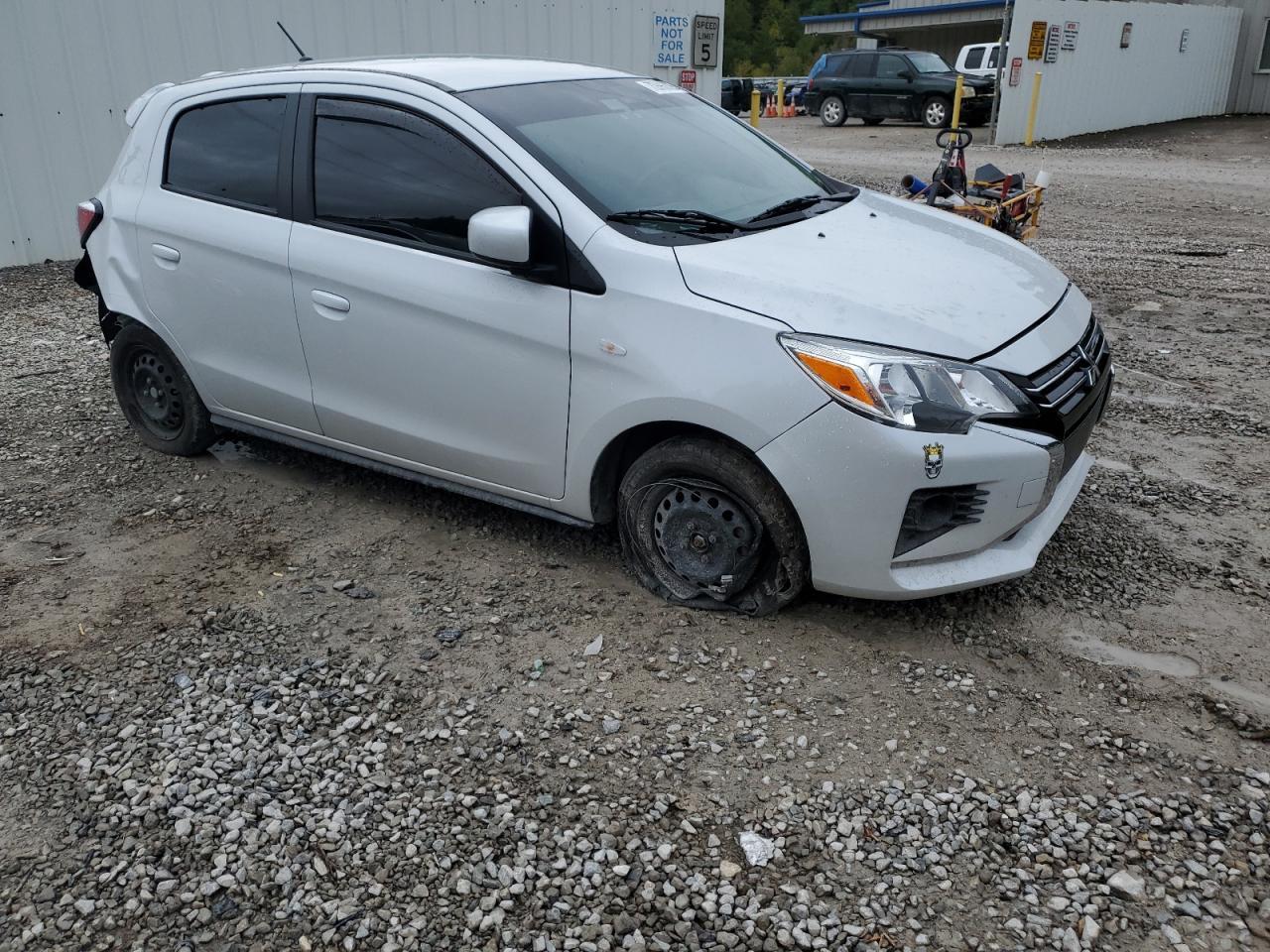2024 Mitsubishi Mirage Es - Image 4