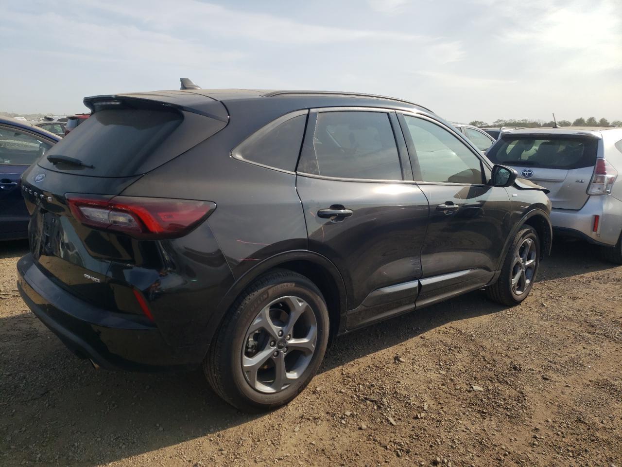 2024 Ford Escape St Line - Фото 3